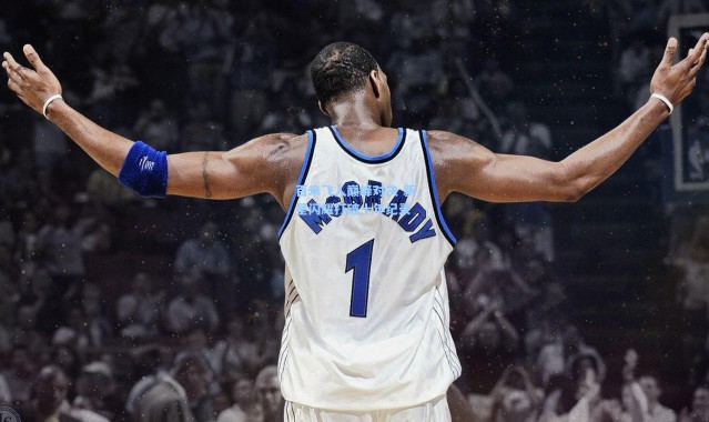 壹号娱乐app下载|百米飞人巅峰对决 新星闪耀打破十年纪录